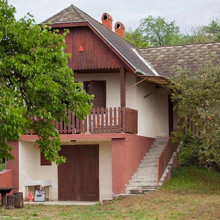 Nyugalomsziget Nyaralohaz Villa Zalaszentlaszlo Exterior photo